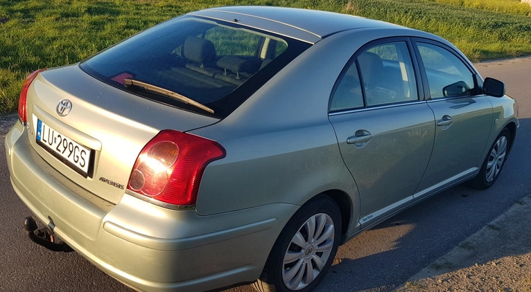 Toyota Avensis cena 10200 przebieg: 308804, rok produkcji 2004 z Lublin małe 106